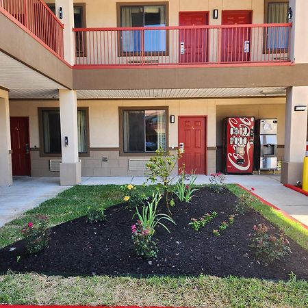 Palace Inn Sam Houston Race Park West Road Extérieur photo