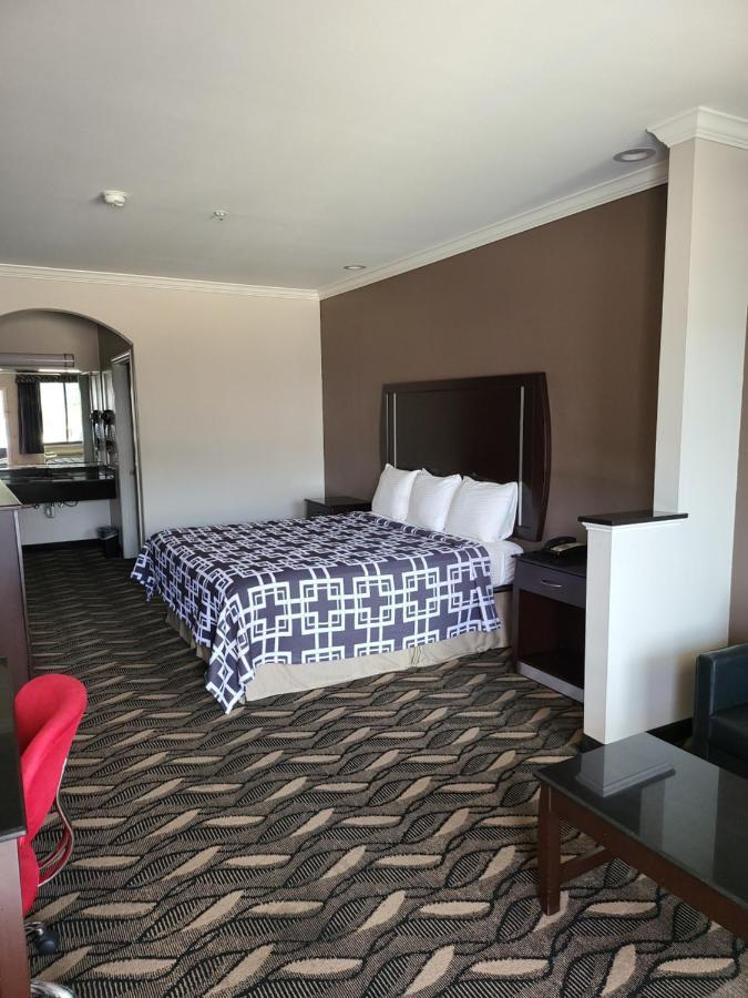 Palace Inn Sam Houston Race Park West Road Extérieur photo
